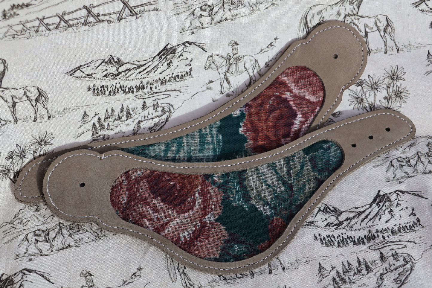 Floral Spur Straps Slate Grey